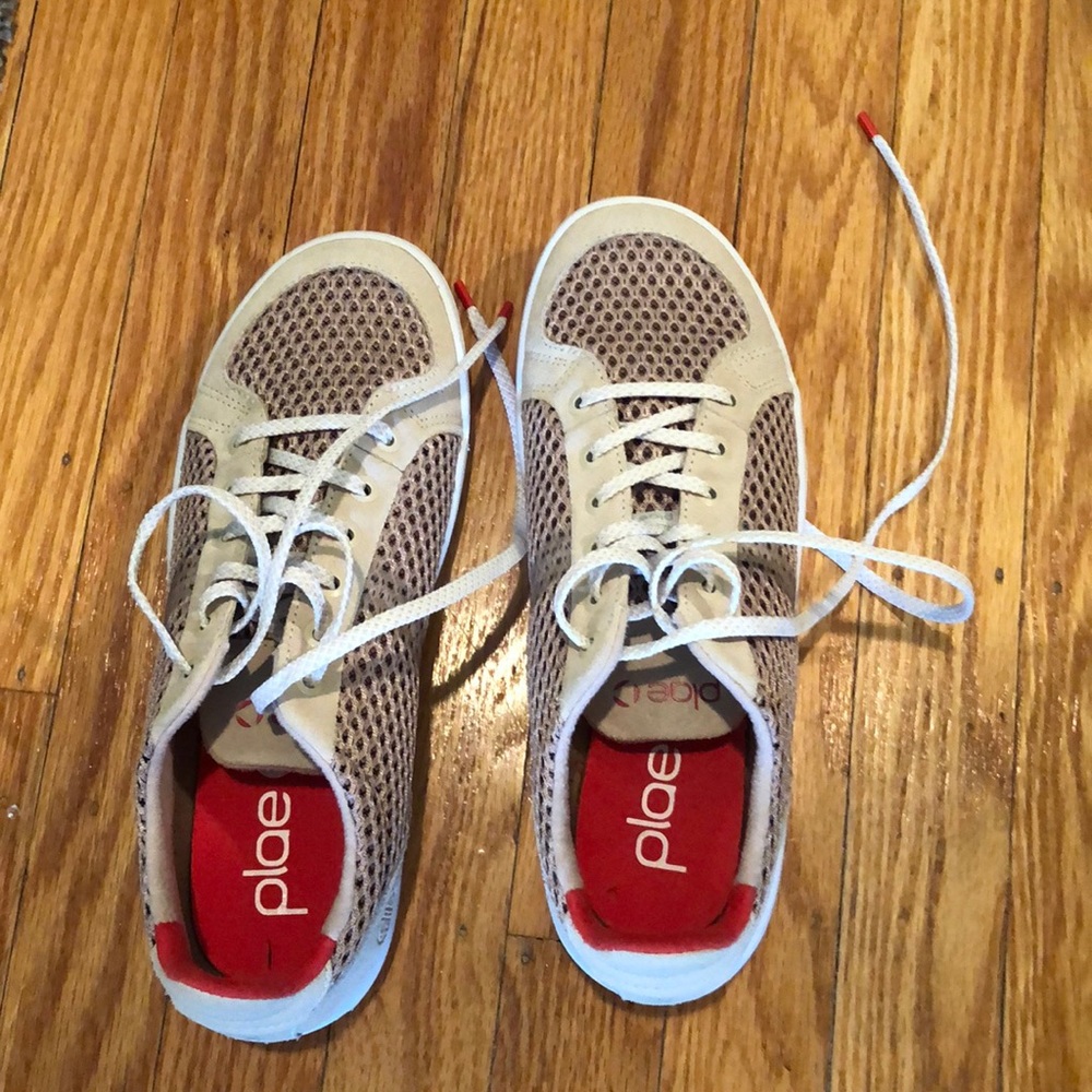 New Plae Prospect Sneaker Blush Size 6.5